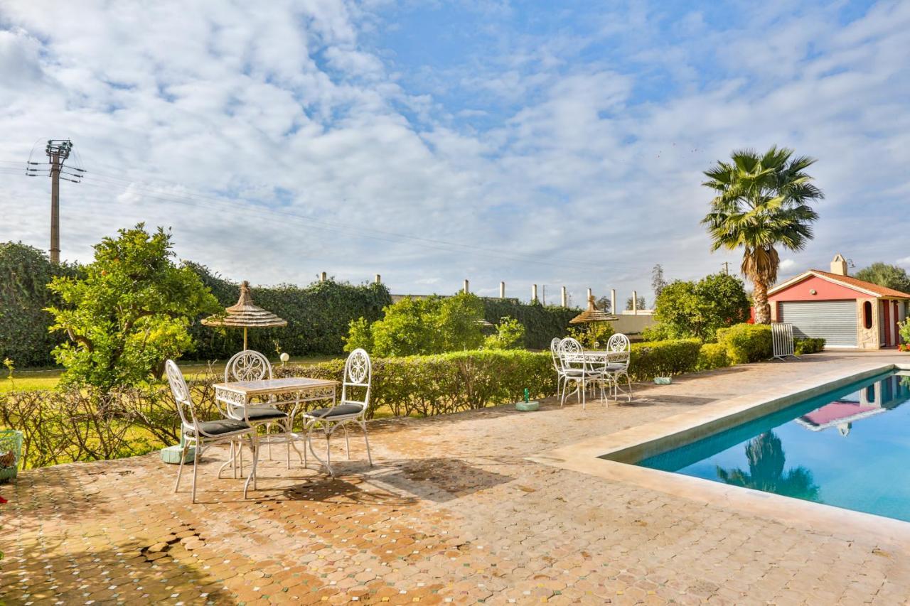 Complexe El Bassatine Hotel Beni Mellal Kültér fotó
